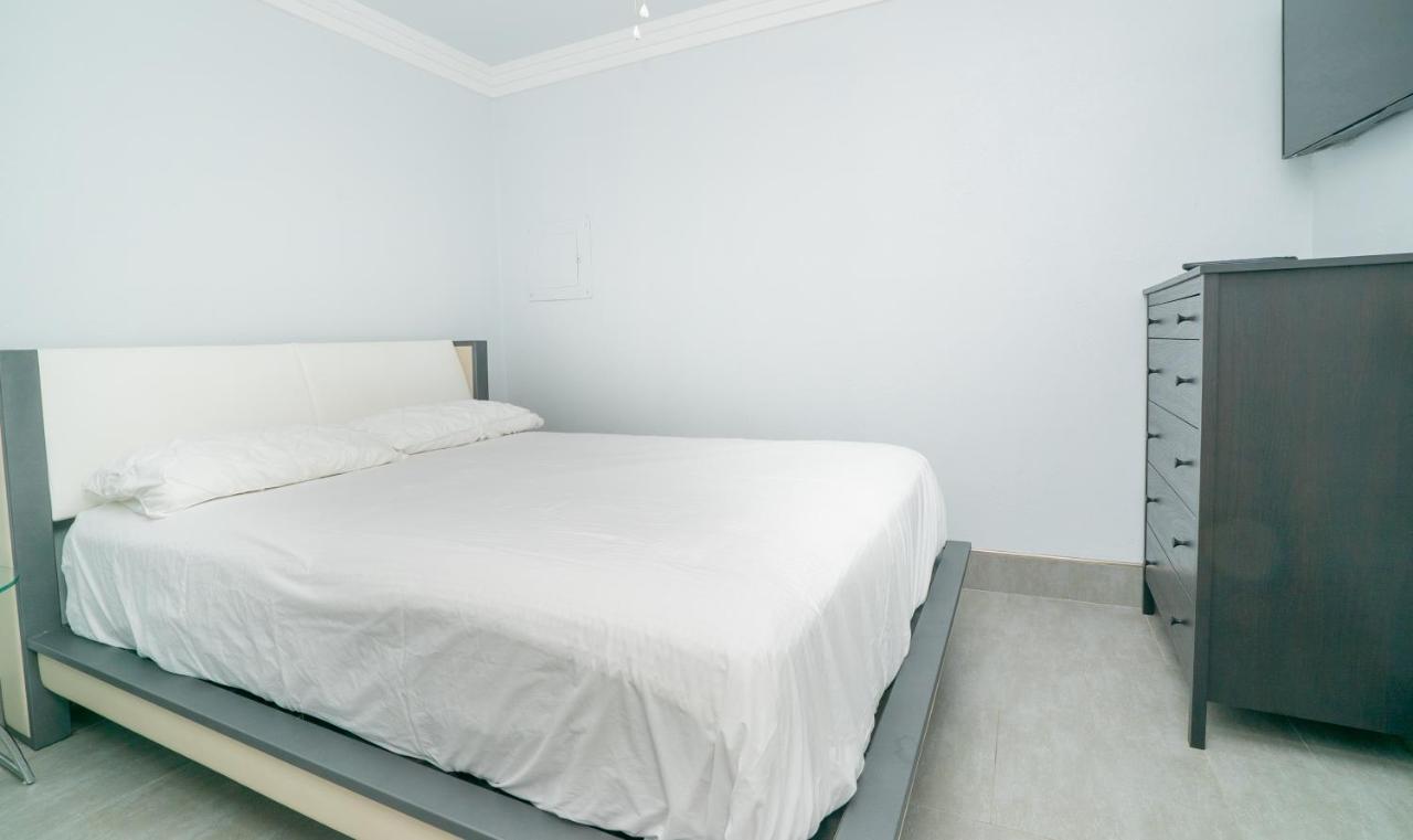 Plaza 2700 Luxury Beach Suites Virginia Beach Exterior photo